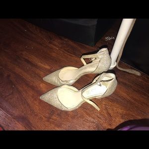 Aldo silver heel